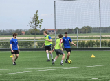 Training S.K.N.W.K. 1 van zaterdag 4 mei 2024 (17/92)